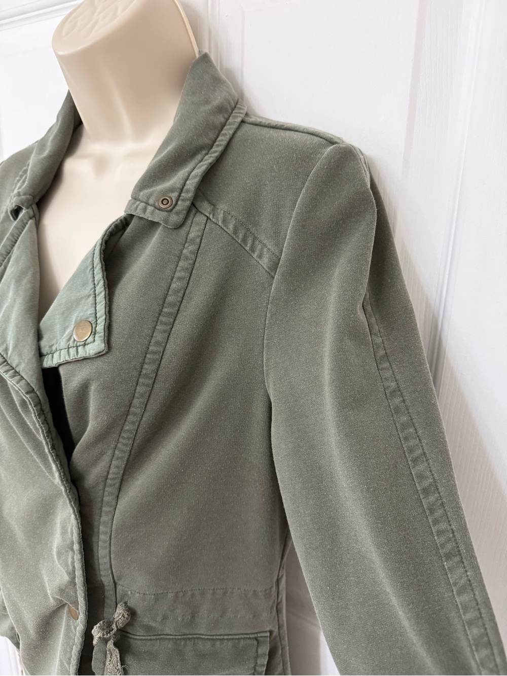 Saturday Sunday Anthropologie Olive Green Utility Jacket Cargo Drawstring Medium - Picture 8 of 15